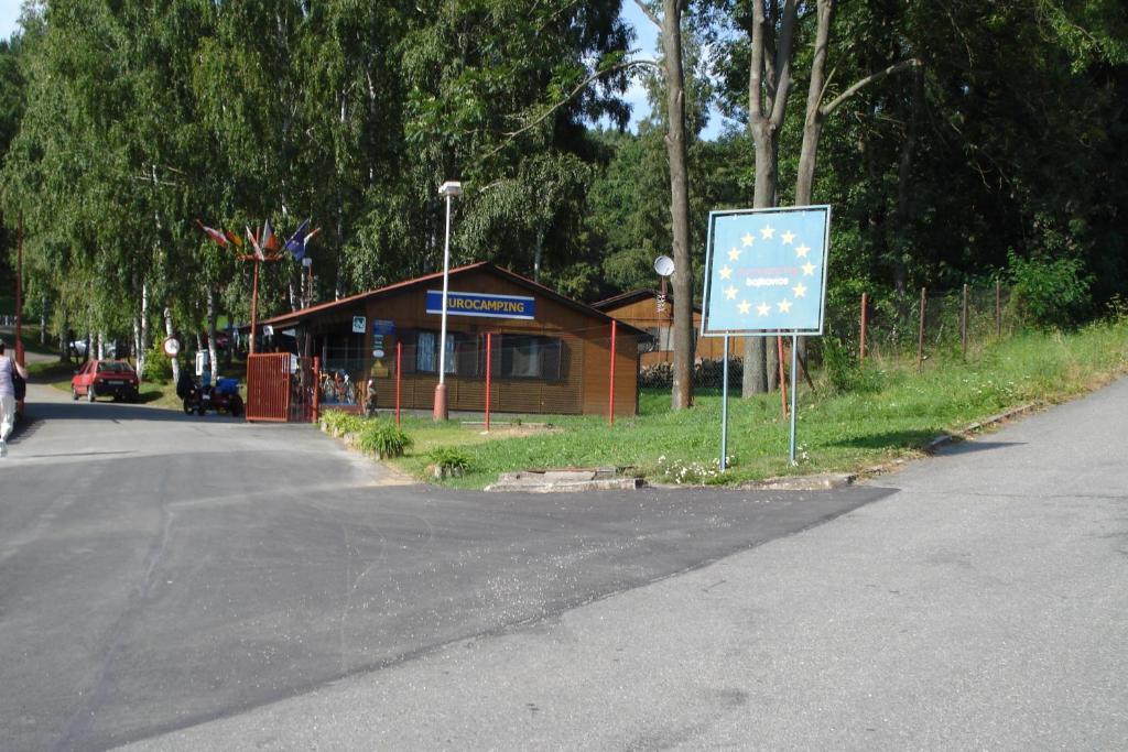 ホテルEurocamping Bojkovice エクステリア 写真