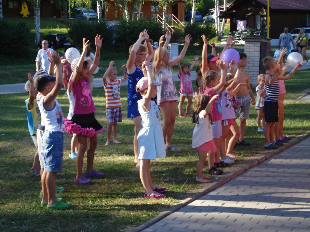 ホテルEurocamping Bojkovice エクステリア 写真