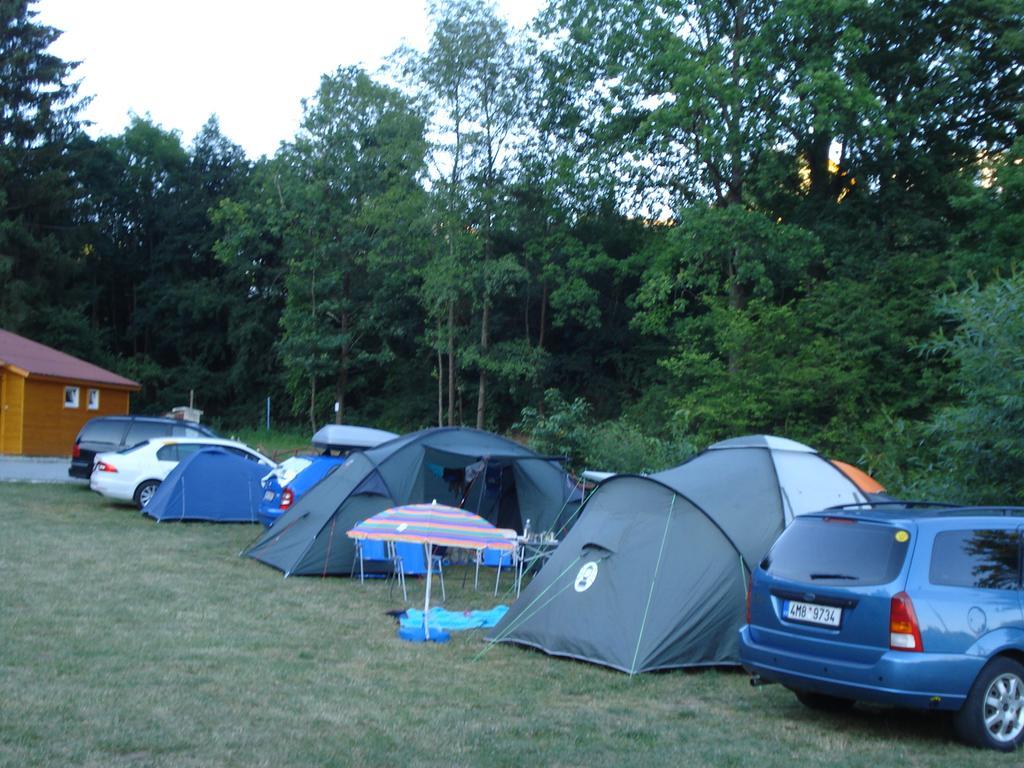 ホテルEurocamping Bojkovice エクステリア 写真