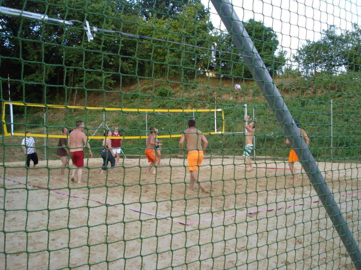 ホテルEurocamping Bojkovice エクステリア 写真